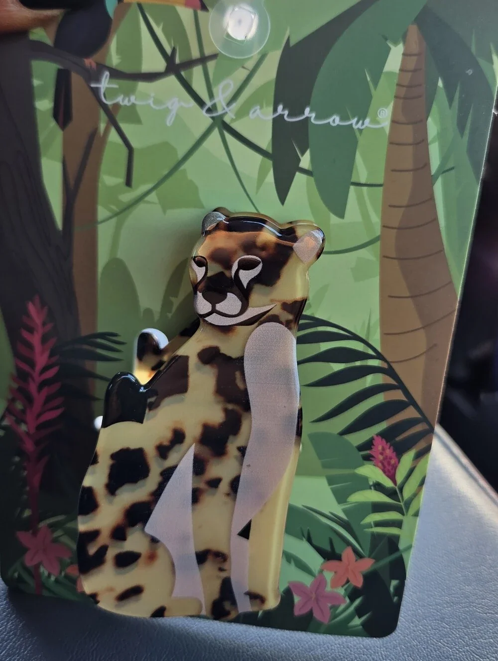 Womens Hair Claw NWT Acrylic -Leopard